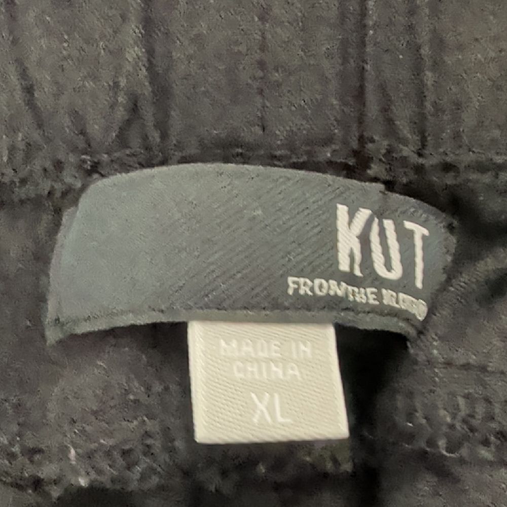 Kut from the Kloth Black Wide Leg Pants - Picture 7 of 8